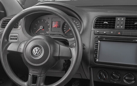 Volkswagen Polo VI (EU Market), 2011 год, 629 000 рублей, 15 фотография
