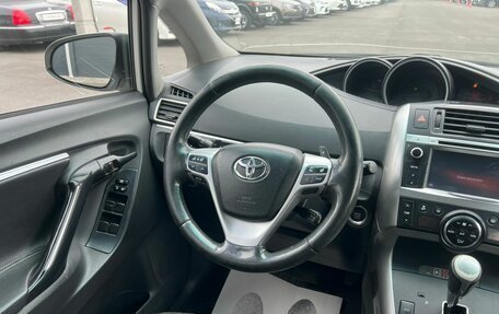 Toyota Verso I, 2014 год, 1 399 000 рублей, 14 фотография