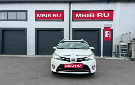 Toyota Verso I, 2014 год, 1 399 000 рублей, 9 фотография