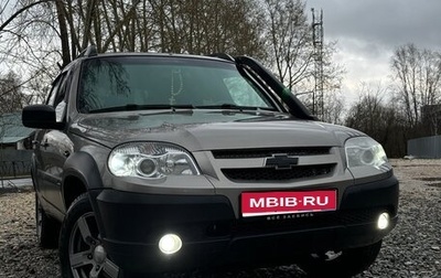 Chevrolet Niva I рестайлинг, 2018 год, 830 000 рублей, 1 фотография