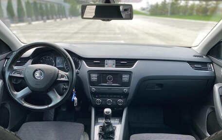 Skoda Octavia, 2015 год, 850 990 рублей, 3 фотография