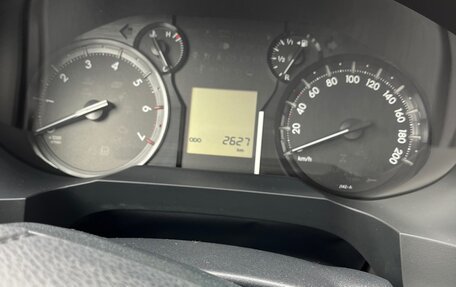 Toyota Land Cruiser Prado 150 рестайлинг 2, 2022 год, 5 590 000 рублей, 13 фотография