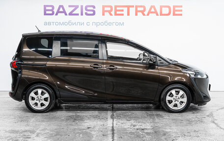 Toyota Sienta II, 2019 год, 1 780 000 рублей, 4 фотография