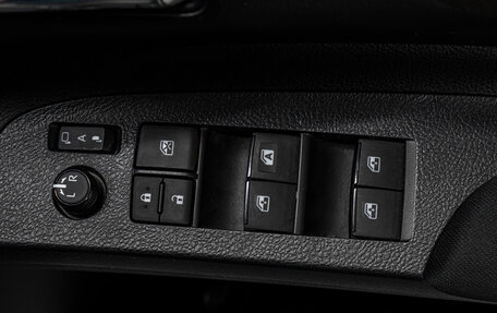 Toyota Sienta II, 2019 год, 1 780 000 рублей, 10 фотография