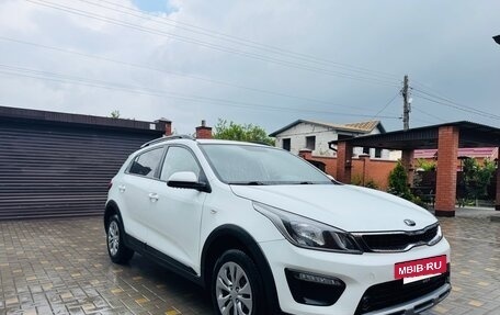KIA Rio IV, 2020 год, 1 690 000 рублей, 4 фотография