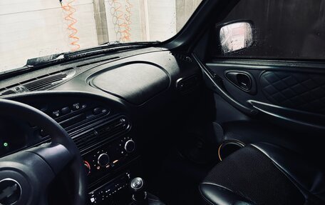 Chevrolet Niva I рестайлинг, 2018 год, 830 000 рублей, 7 фотография