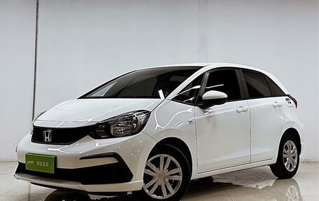 Honda Fit, 2021 год, 1 240 000 рублей, 3 фотография