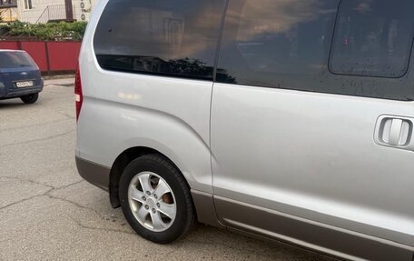 Hyundai Grand Starex Grand Starex I рестайлинг 2, 2009 год, 1 400 000 рублей, 5 фотография