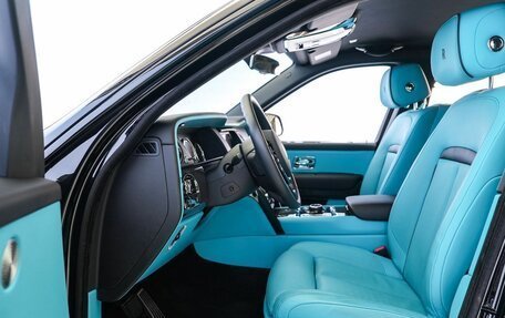 Rolls-Royce Cullinan, 2022 год, 47 000 000 рублей, 8 фотография