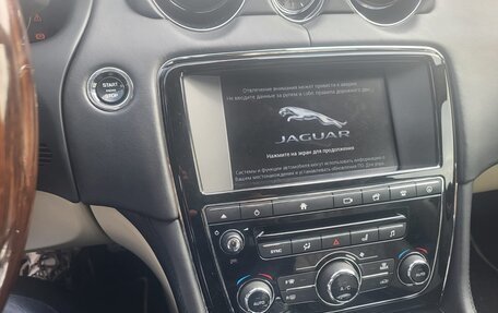 Jaguar XJ IV (X351), 2017 год, 2 800 000 рублей, 9 фотография