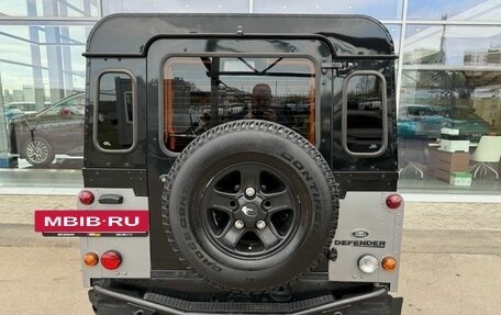 Land Rover Defender I, 2014 год, 2 999 000 рублей, 6 фотография