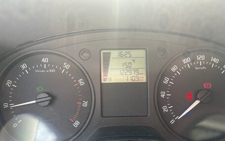 Skoda Fabia II, 2013 год, 580 000 рублей, 3 фотография