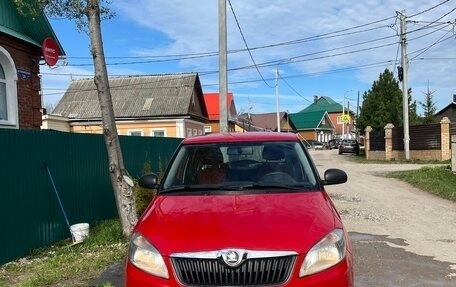 Skoda Fabia II, 2013 год, 580 000 рублей, 2 фотография