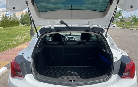 Opel Astra J, 2013 год, 1 190 000 рублей, 9 фотография
