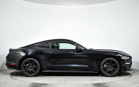 Ford Mustang VI рестайлинг, 2019 год, 3 500 000 рублей, 4 фотография