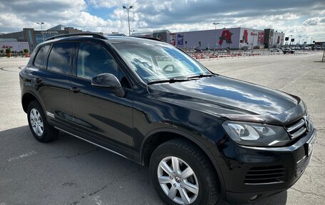 Volkswagen Touareg III, 2011 год, 2 280 000 рублей, 5 фотография
