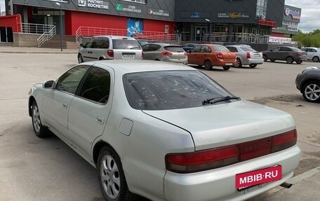 Toyota Cresta, 1994 год, 400 000 рублей, 3 фотография