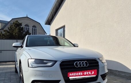 Audi A4, 2012 год, 1 270 000 рублей, 6 фотография