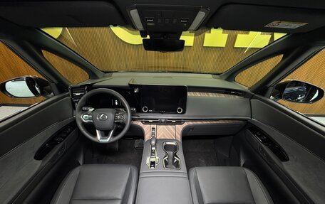 Lexus LM, 2024 год, 19 700 000 рублей, 9 фотография