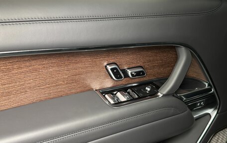 Lexus LM, 2024 год, 19 700 000 рублей, 26 фотография