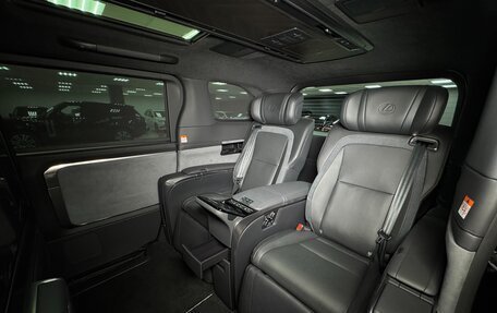 Lexus LM, 2024 год, 19 700 000 рублей, 23 фотография