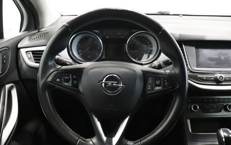 Opel Astra K, 2018 год, 1 338 000 рублей, 11 фотография