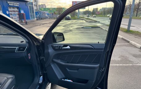 Mercedes-Benz GL-Класс, 2014 год, 3 200 000 рублей, 29 фотография