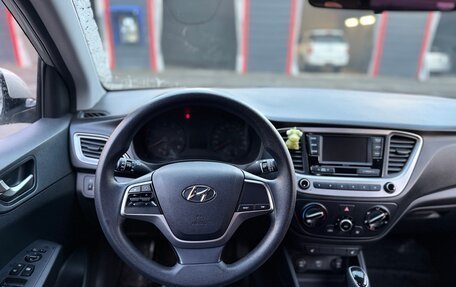 Hyundai Solaris II рестайлинг, 2019 год, 1 550 000 рублей, 10 фотография