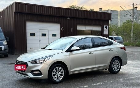 Hyundai Solaris II рестайлинг, 2019 год, 1 550 000 рублей, 4 фотография