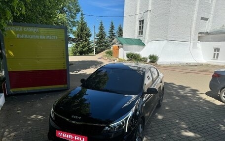 KIA Rio IV, 2021 год, 1 750 000 рублей, 3 фотография