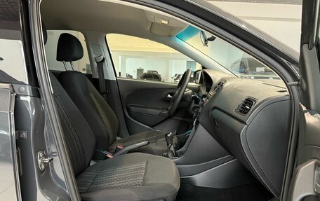 Volkswagen Polo VI (EU Market), 2016 год, 940 000 рублей, 21 фотография