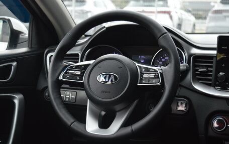 KIA cee'd III, 2020 год, 1 900 000 рублей, 11 фотография