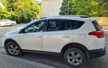 Toyota RAV4, 2015 год, 1 800 000 рублей, 1 фотография