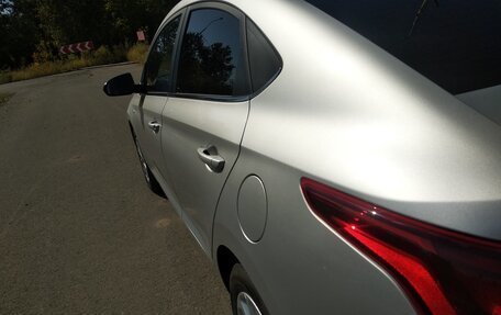 Hyundai Solaris II рестайлинг, 2020 год, 2 000 000 рублей, 13 фотография