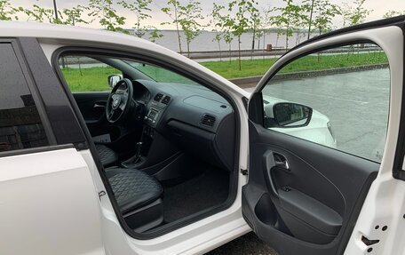 Volkswagen Polo VI (EU Market), 2012 год, 750 000 рублей, 9 фотография