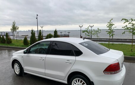 Volkswagen Polo VI (EU Market), 2012 год, 750 000 рублей, 4 фотография