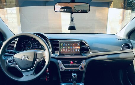 Hyundai Elantra VI рестайлинг, 2017 год, 1 470 000 рублей, 13 фотография