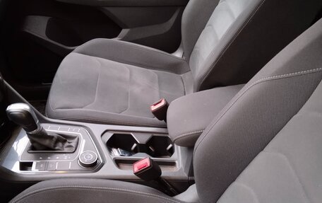 Volkswagen Tiguan II, 2018 год, 2 299 000 рублей, 14 фотография