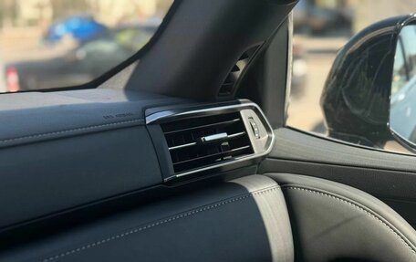 Lexus LX, 2024 год, 16 990 000 рублей, 25 фотография