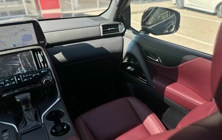 Lexus LX, 2024 год, 16 990 000 рублей, 29 фотография