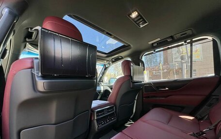 Lexus LX, 2024 год, 16 990 000 рублей, 35 фотография