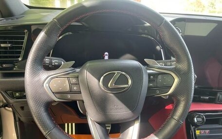 Lexus NX, 2021 год, 5 150 000 рублей, 10 фотография