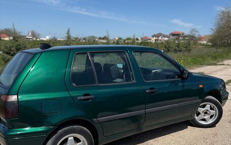 Volkswagen Golf III, 1996 год, 400 000 рублей, 11 фотография