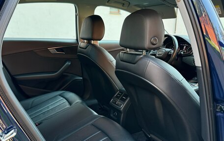 Audi A4, 2018 год, 2 400 000 рублей, 8 фотография