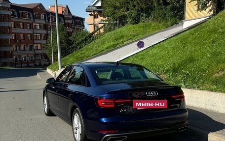 Audi A4, 2018 год, 2 400 000 рублей, 2 фотография