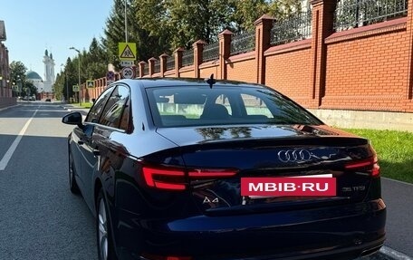 Audi A4, 2018 год, 2 400 000 рублей, 13 фотография