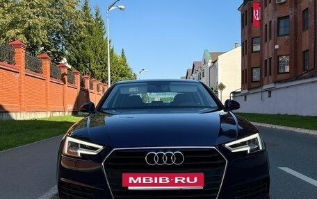Audi A4, 2018 год, 2 400 000 рублей, 11 фотография