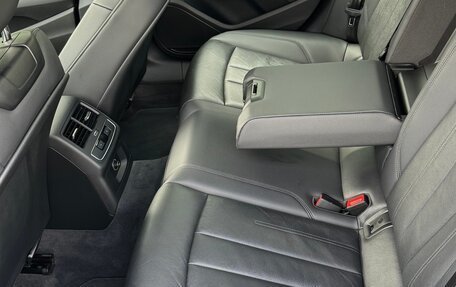 Audi A4, 2018 год, 2 400 000 рублей, 18 фотография