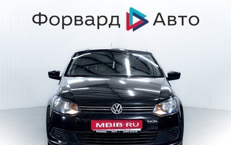 Volkswagen Polo VI (EU Market), 2014 год, 899 000 рублей, 2 фотография