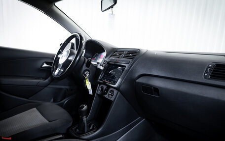 Volkswagen Polo VI (EU Market), 2014 год, 899 000 рублей, 17 фотография